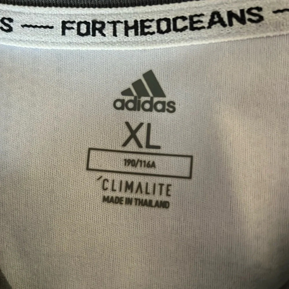 Adidas Bayern Munich Away Jersey XL - Picture 3 of 3